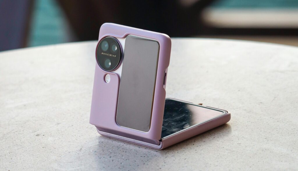 Folding Phone